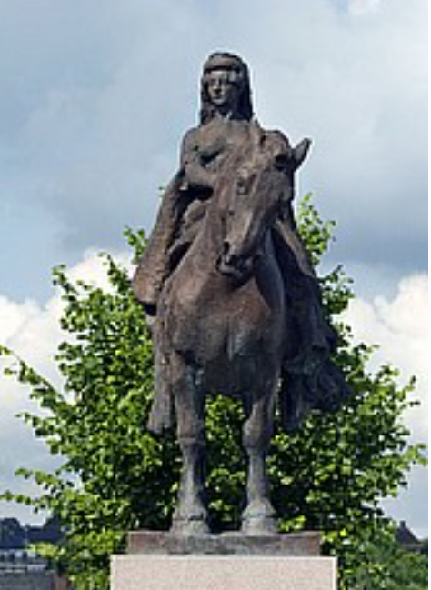 Dronning Margrete I, rytterstatue
